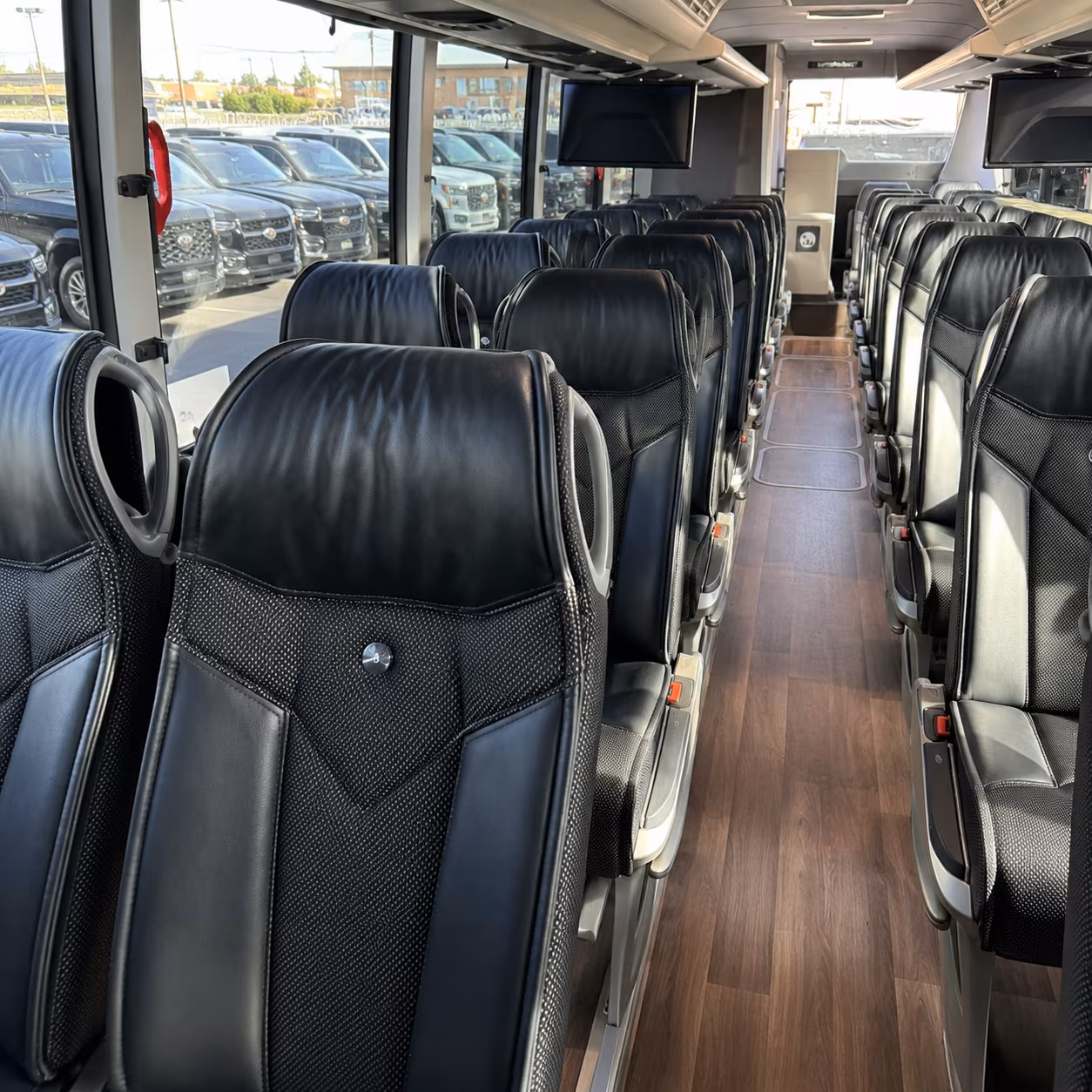 charter buses for plymouth field trips to elm creek and outdoor education sites