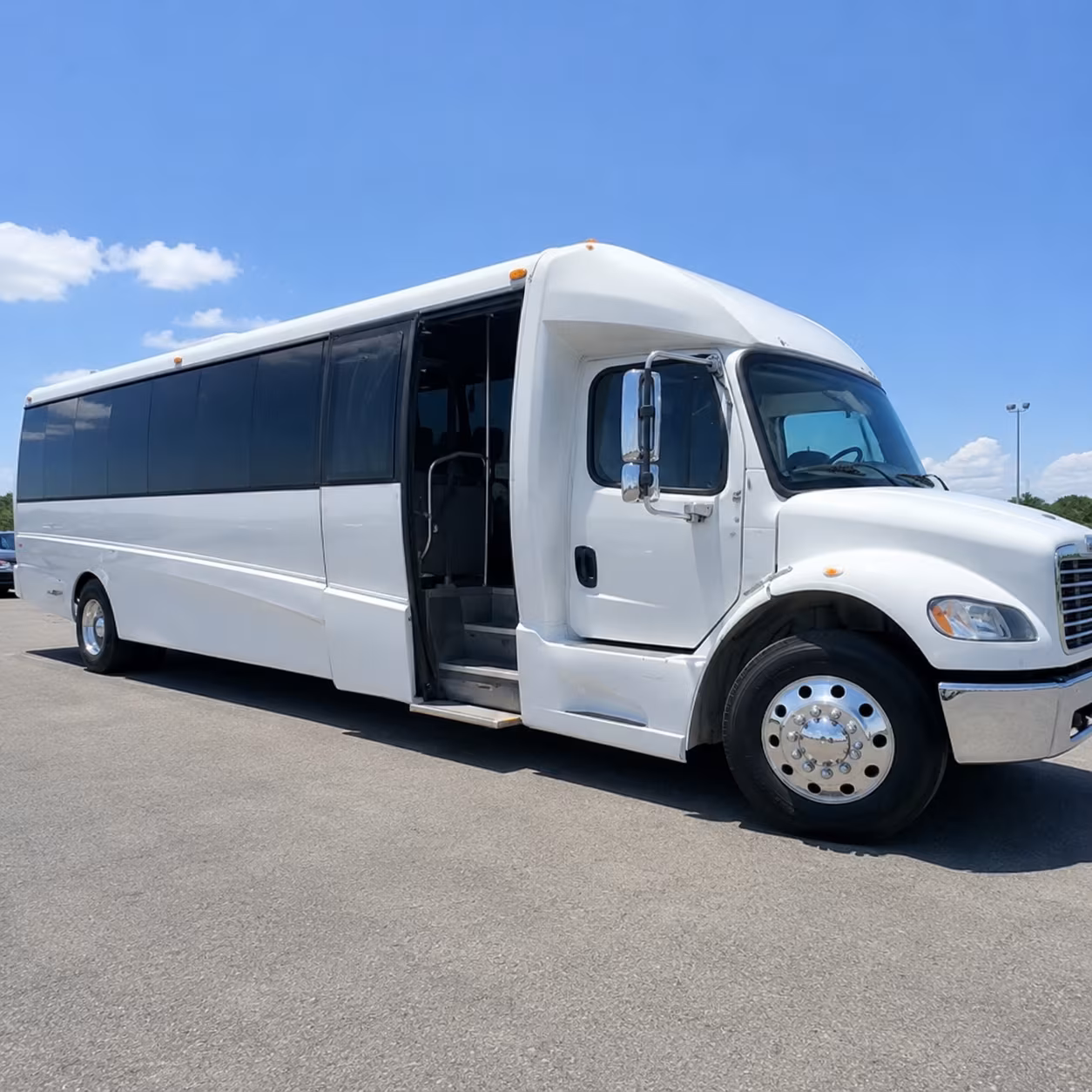 corporate and conference bus rentals for plymouth s business districts