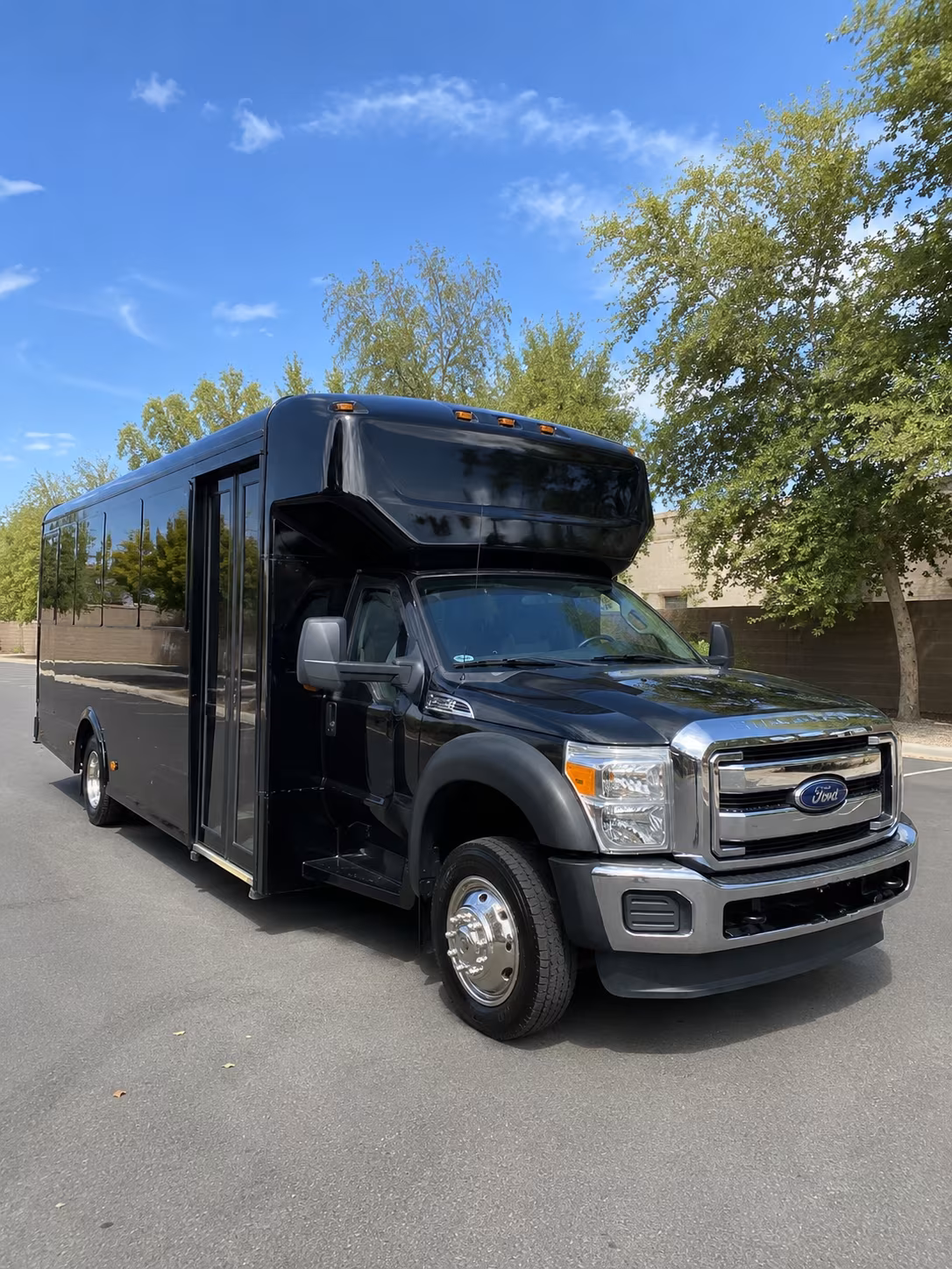 party buses for plymouth wedding party transportation and getting ready runs