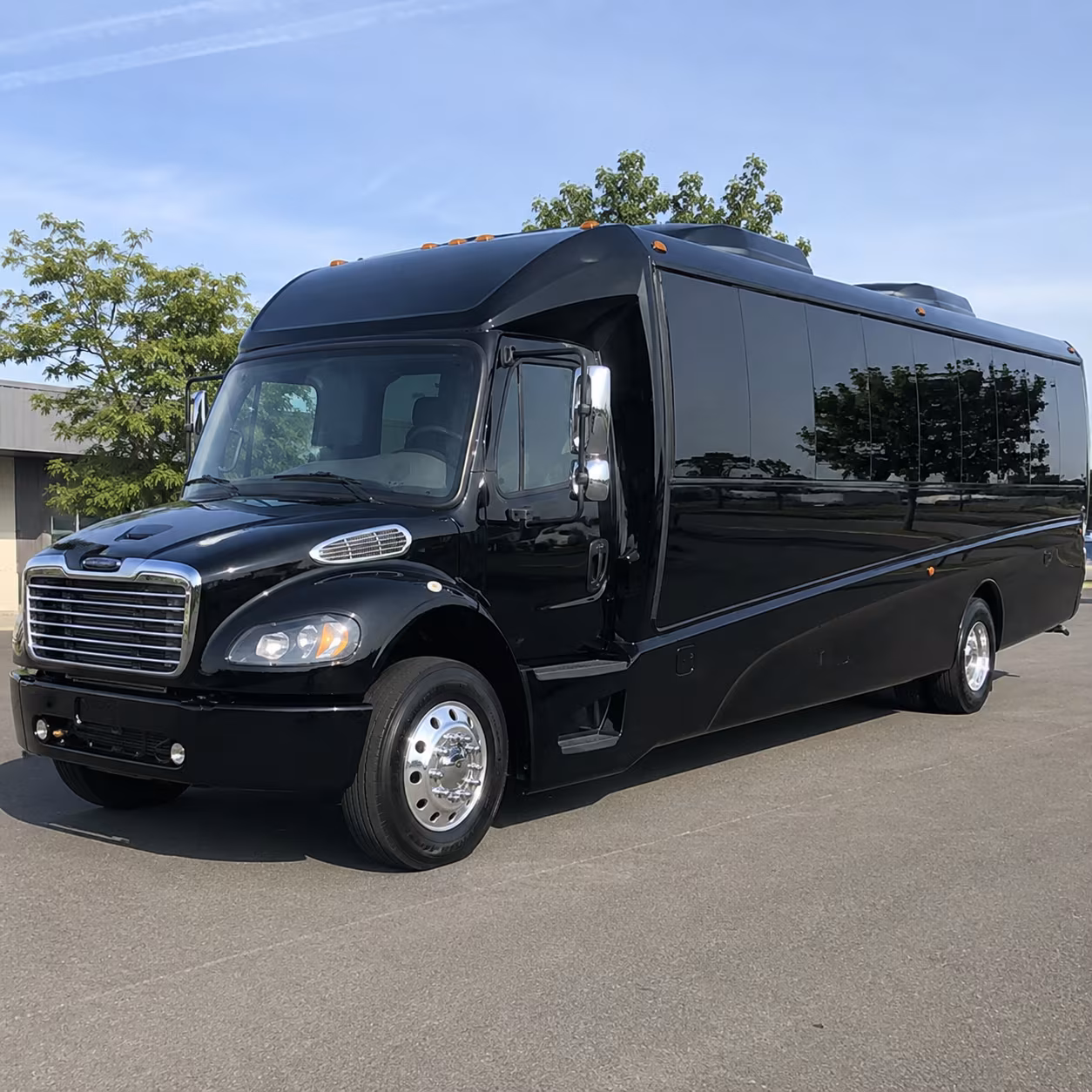 plymouth 28 passenger minibus
