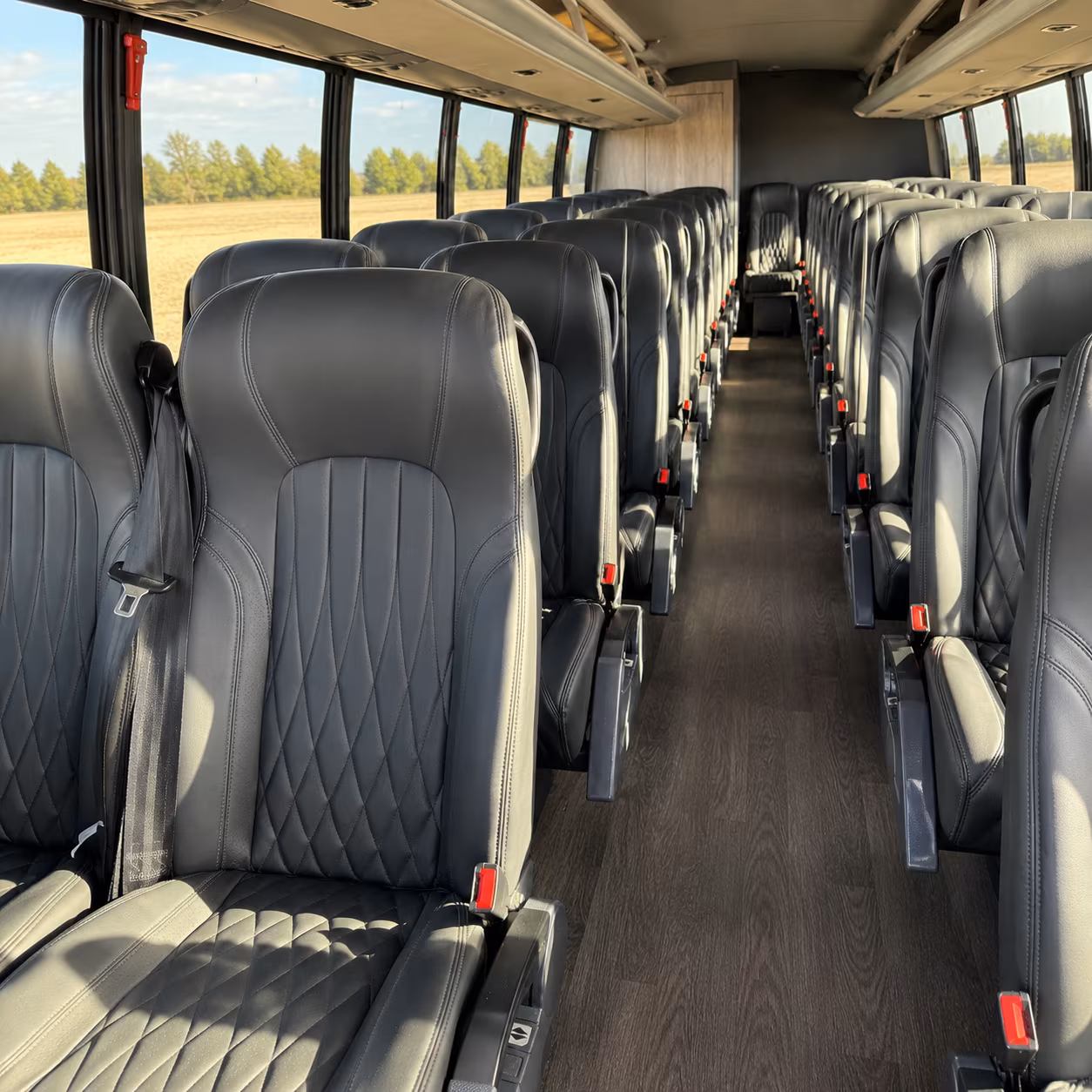 plymouth charter buses