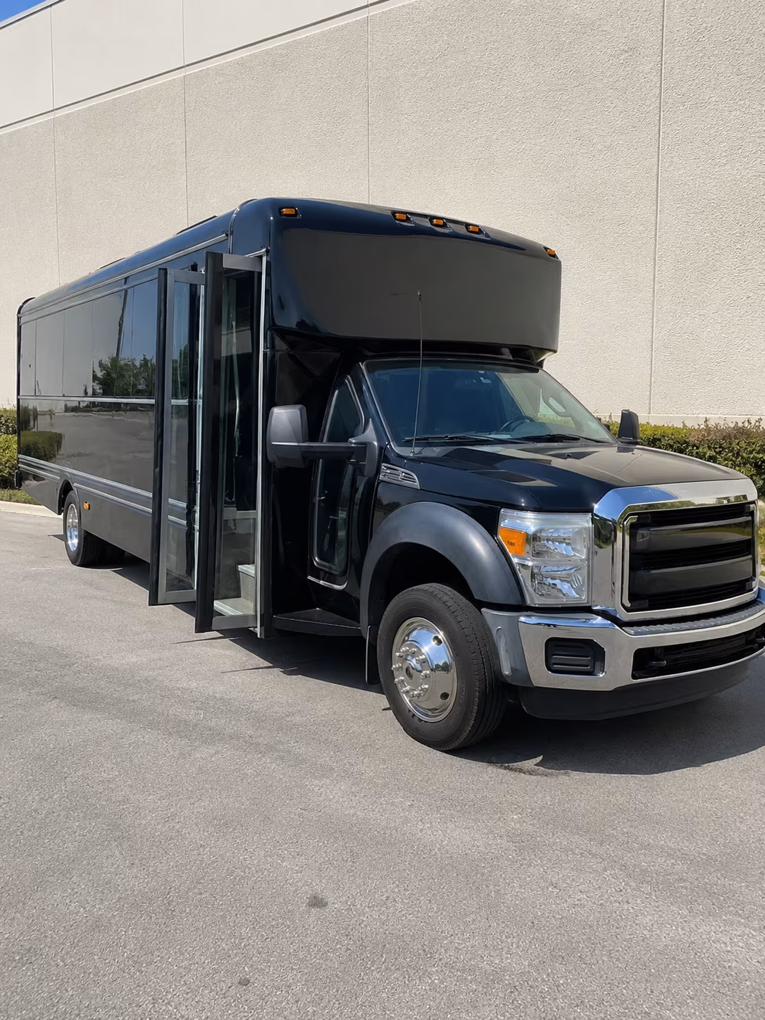 plymouth quincea n era sweet 16 party bus rental